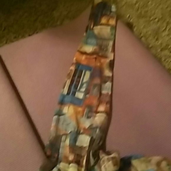 shirt - Picture 3 of 3