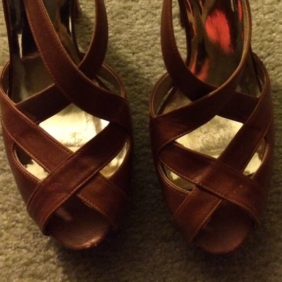 Stuart Weitzman platform sandals 8 - Picture 3 of 4