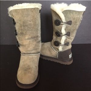Like-new tall UGG boots
