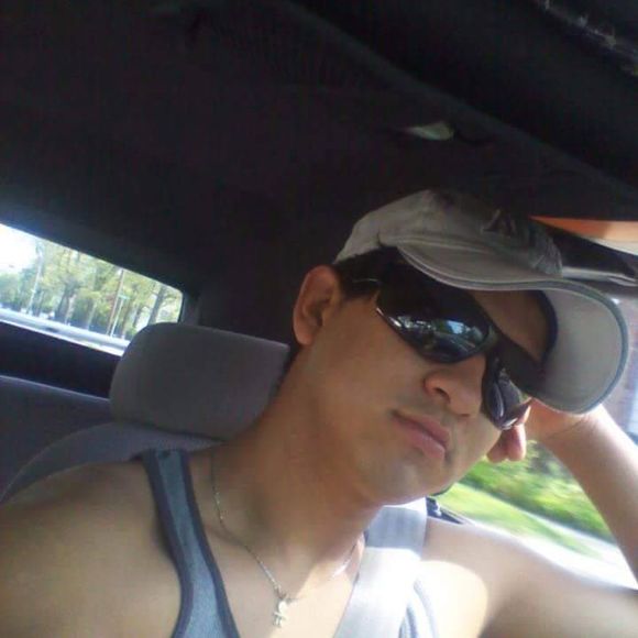 Meet your Posher, Avelito - Picture 1 of 1