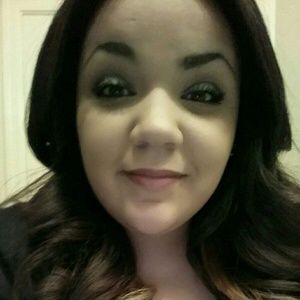 Meet your Posher, Veronica