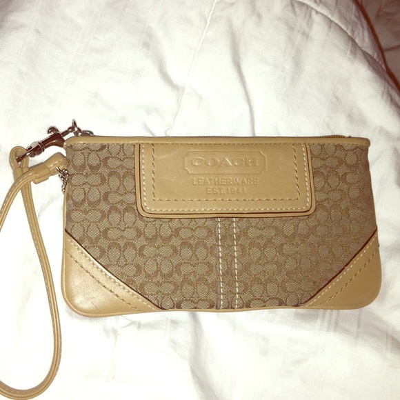 Authentic Coach wristlet