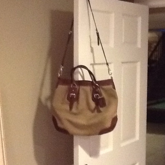 PRADA BAG. SOLD - Picture 4 of 4