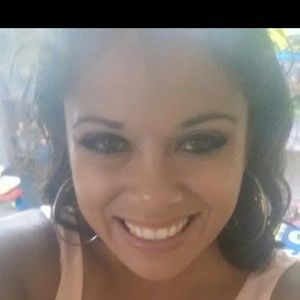 Meet your Posher, Mada