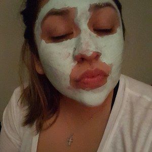 Meet your Posher, Selena