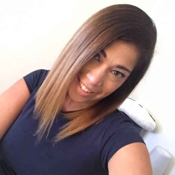 Meet your Posher, Stephanie - Picture 1 of 1