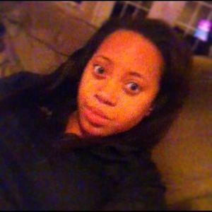 Meet your Posher, Melanie