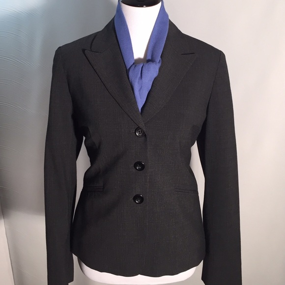 Louben menswear-inspired blazer