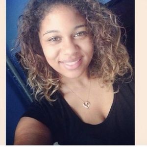 Meet your Posher, Jazmine