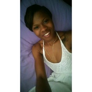 Meet your Posher, Tyana