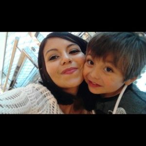 Meet your Posher, Laura