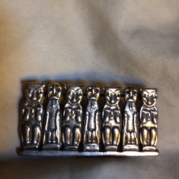Sterling kitties brooch