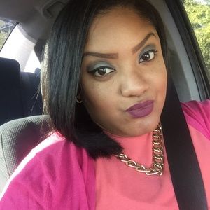 Meet your Posher, Shaneeka