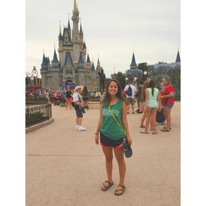 Meet your Posher, Ellie