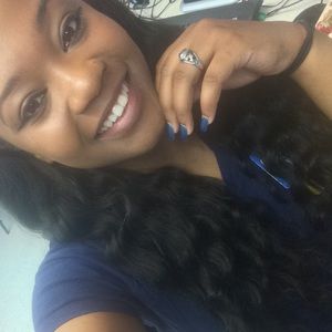 Meet your Posher, Lynnesha