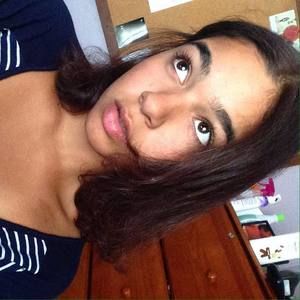 Meet your Posher, Kayla