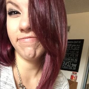 Meet your Posher, Emma