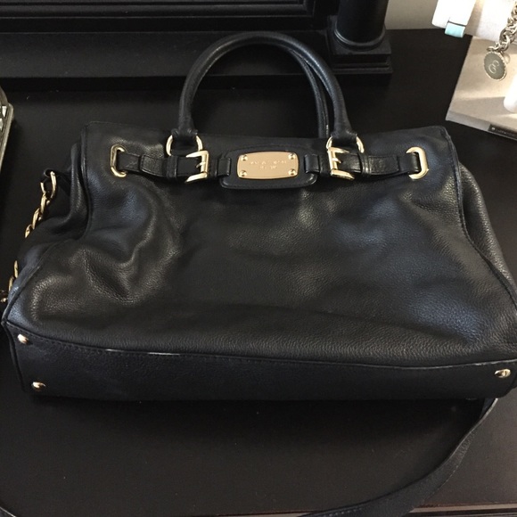 💰DISCOUNTED 💰Michael Kors black Hamilton tote