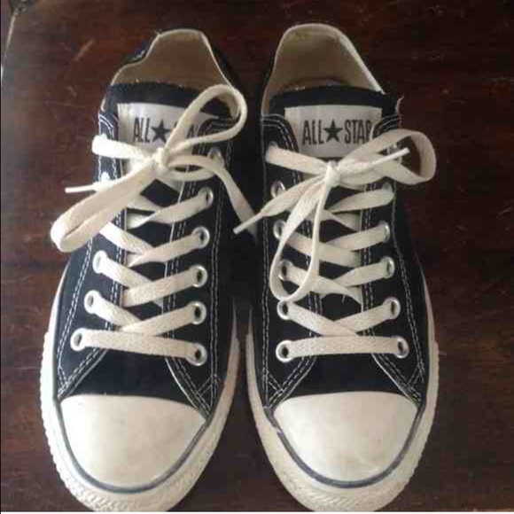 Black & White low top Converse