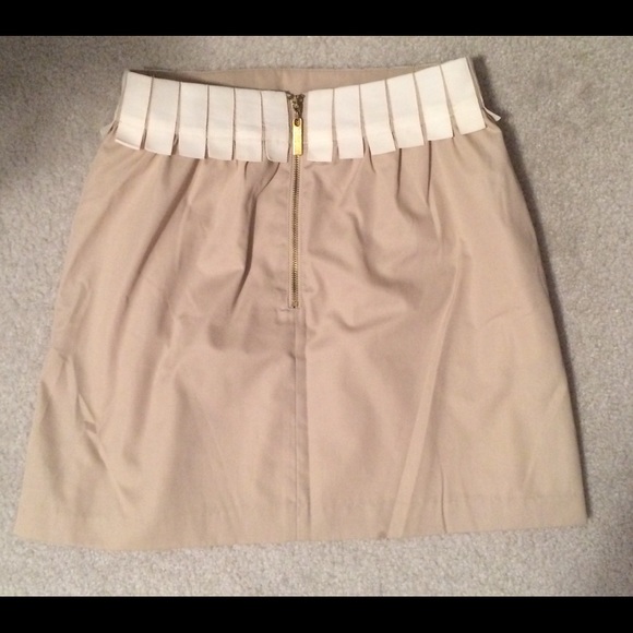 Walter Baker skirt 4 - Picture 2 of 3