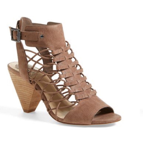 Vince Camuto 'Evel' leather sandals - dark beige