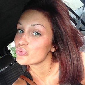 Meet your Posher, Kacey