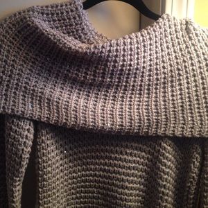 Grey sweater with silver sparkles