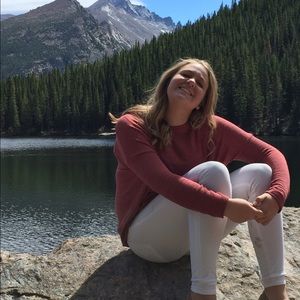 Meet your Posher, Lauren