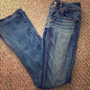 American Eagle jeans. Size 00