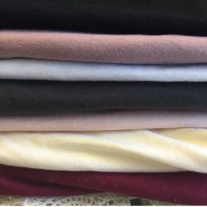 AE black, white, charcoal cami & black yoga pants