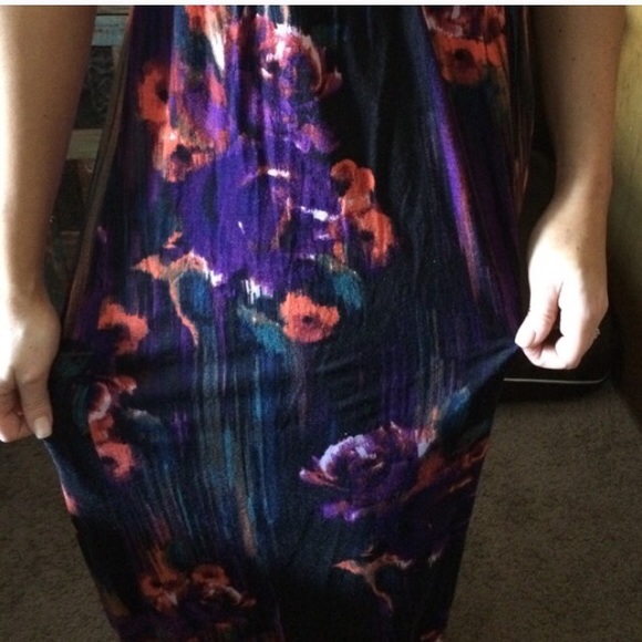 2b BEBE Black & FLORAL maxi dress-still available! - Picture 4 of 5