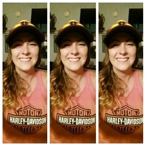 Meet your Posher, Harley