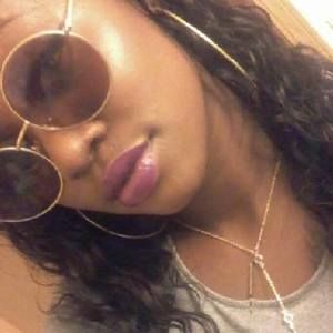 Meet your Posher, Essence