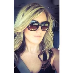 Meet your Posher, Kaycee