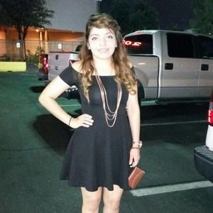 Meet your Posher, Valeria