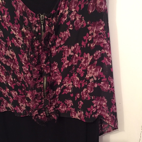 ELLE Floral Top - Picture 3 of 4