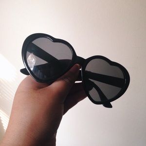 heart shaped sunglasses