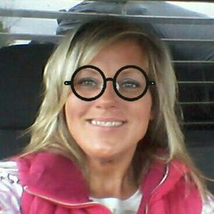 Meet your Posher, Mandy