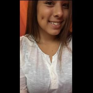 Meet your Posher, Esmeralda