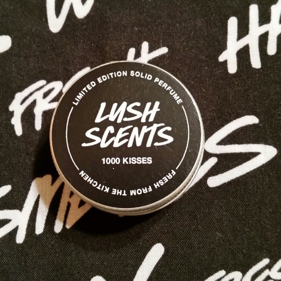 Lush Solid Perfume--1000 Kisses