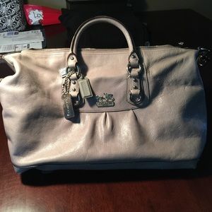 Coach handbag Grey with Purple lining