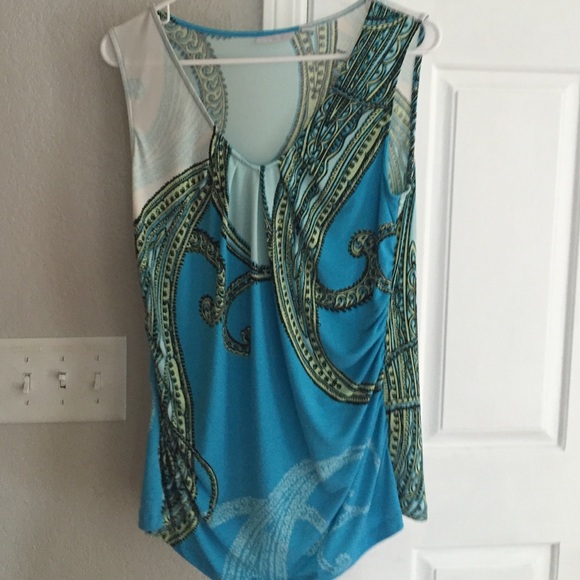 Cute top for work or fun