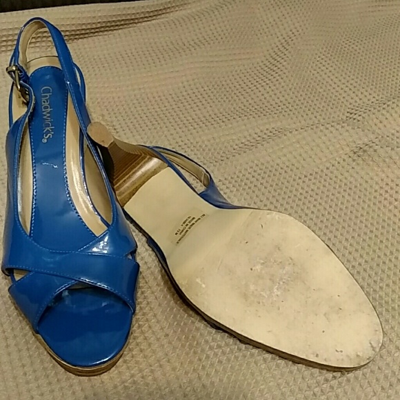 Shoe - Picture 3 of 4