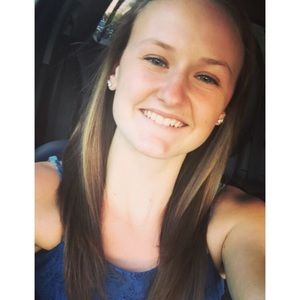 Meet your Posher, Reily