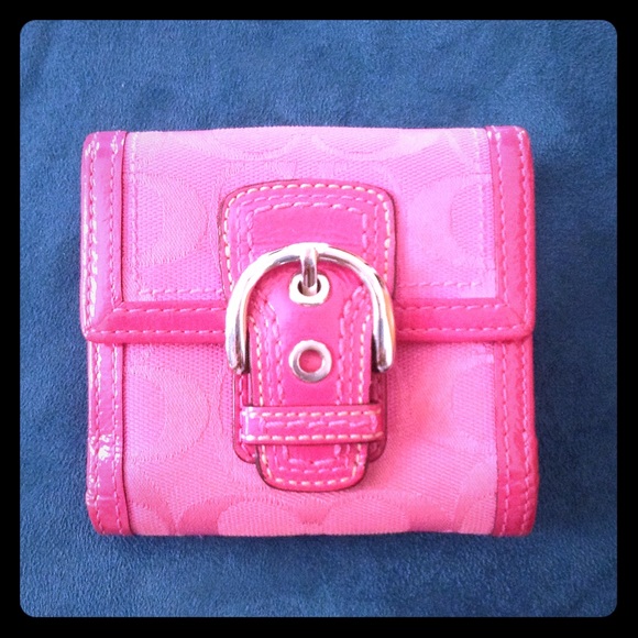 Offers??? Authentic Coach Wallet