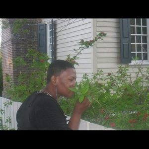 Meet your Posher, Kameka