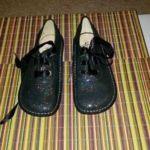 Alegria shoes brand new