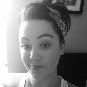 Meet your Posher, Sabrina