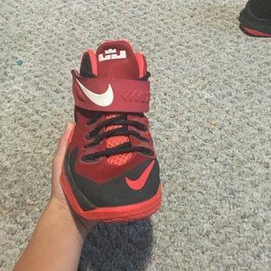Lebron soldier eights