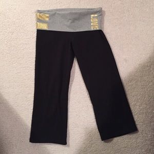 EUC Victoria's Secret Pink Yoga Crop